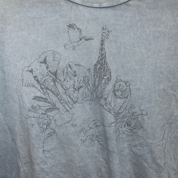 American eagle save our planet t shirt size medium - Picture 2 of 2